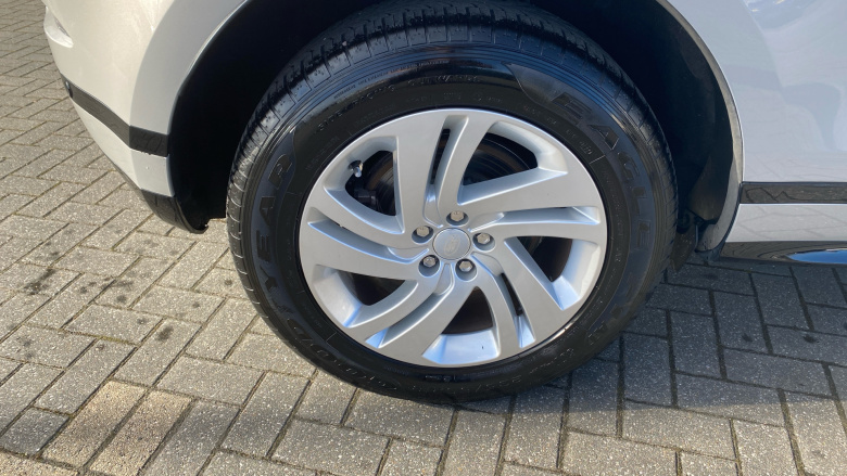 Land Rover Range Rover Evoque 2.0 P250 R-Dynamic S 5dr Auto Petrol Hatchback